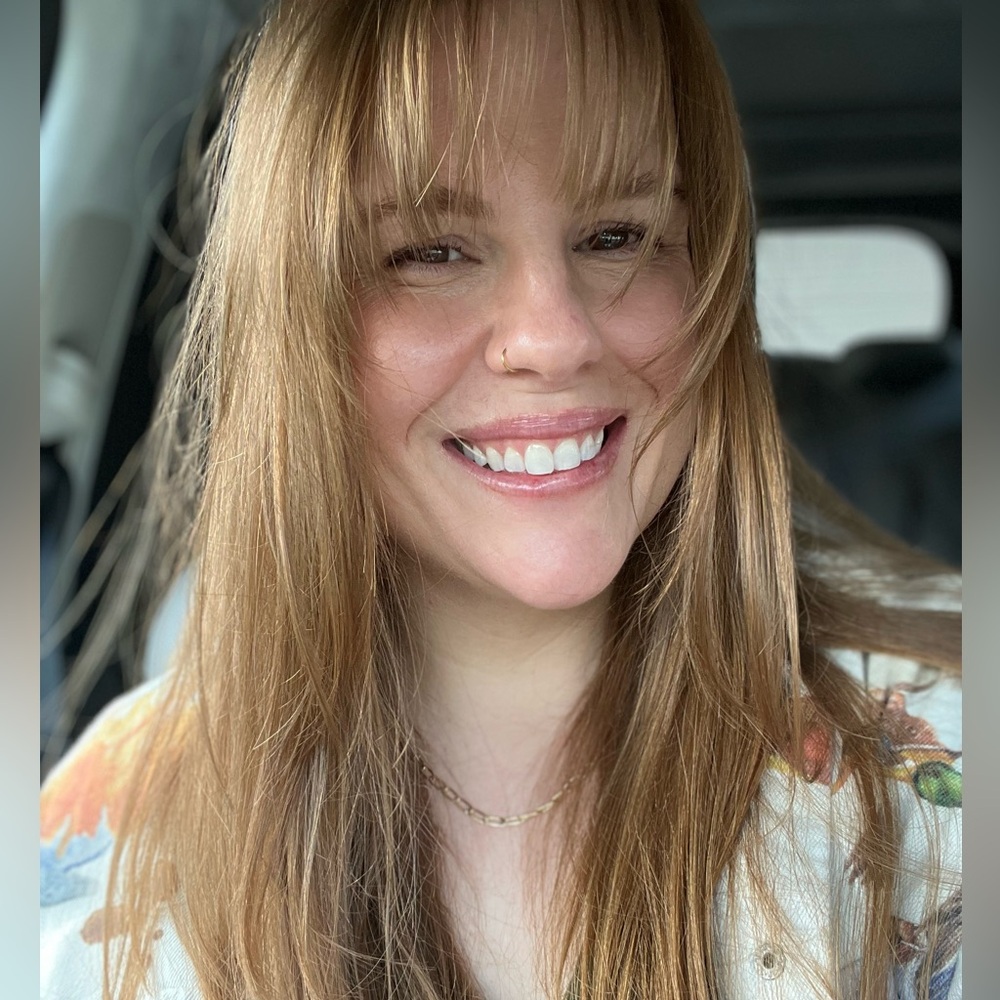 Meet your Posher, Andrea